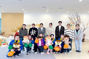 以一份温暖 换一身星光——拉霸LaBa360纸业团委与曹桥行知幼儿园开展爱心结对活动