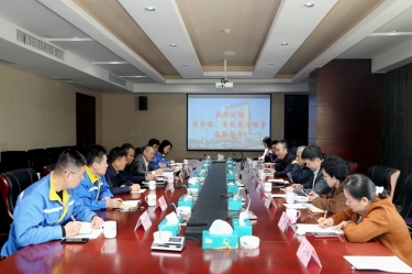 商务部驻杭特办特派员刘福学携浙江省商务厅党组成员、总经济师朱军一行莅临拉霸LaBa360纸业考察调研